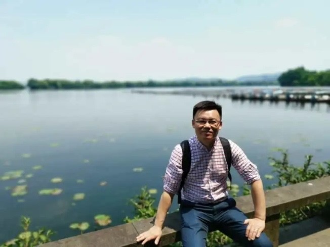 胡昊